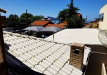 LINDA CASA  A 100 METROS DA PRAIA DE ZIMBROS