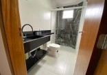 Linda Casa com Piscina 