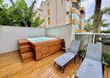 Lindo Apto Garden com Jacuzzi na Praia de Mariscal