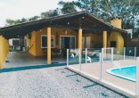 Casa com Piscina em Mariscal