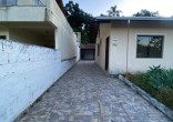 Casa com piscina a venda !