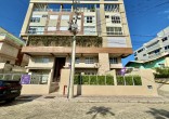 Lindo Apto com Piscina Prximo a Praia de Mariscal