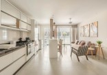 Lindo Apartamento Com Piscina a 80m do Mar