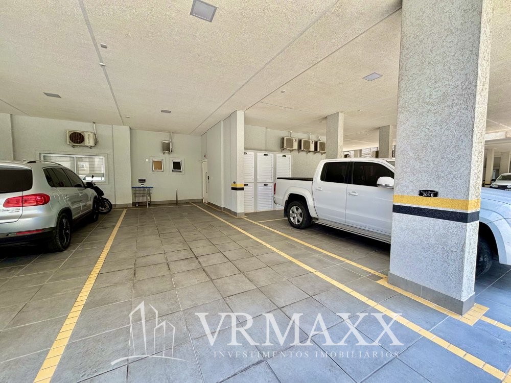 Linda Cobertura Duplex com Piscina e Jacuzzi em Ma