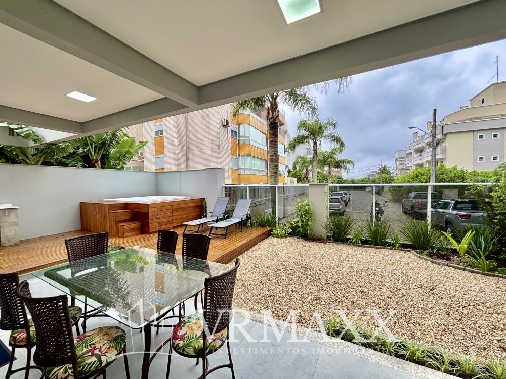 Lindo Apto Garden com Jacuzzi na Praia de Mariscal