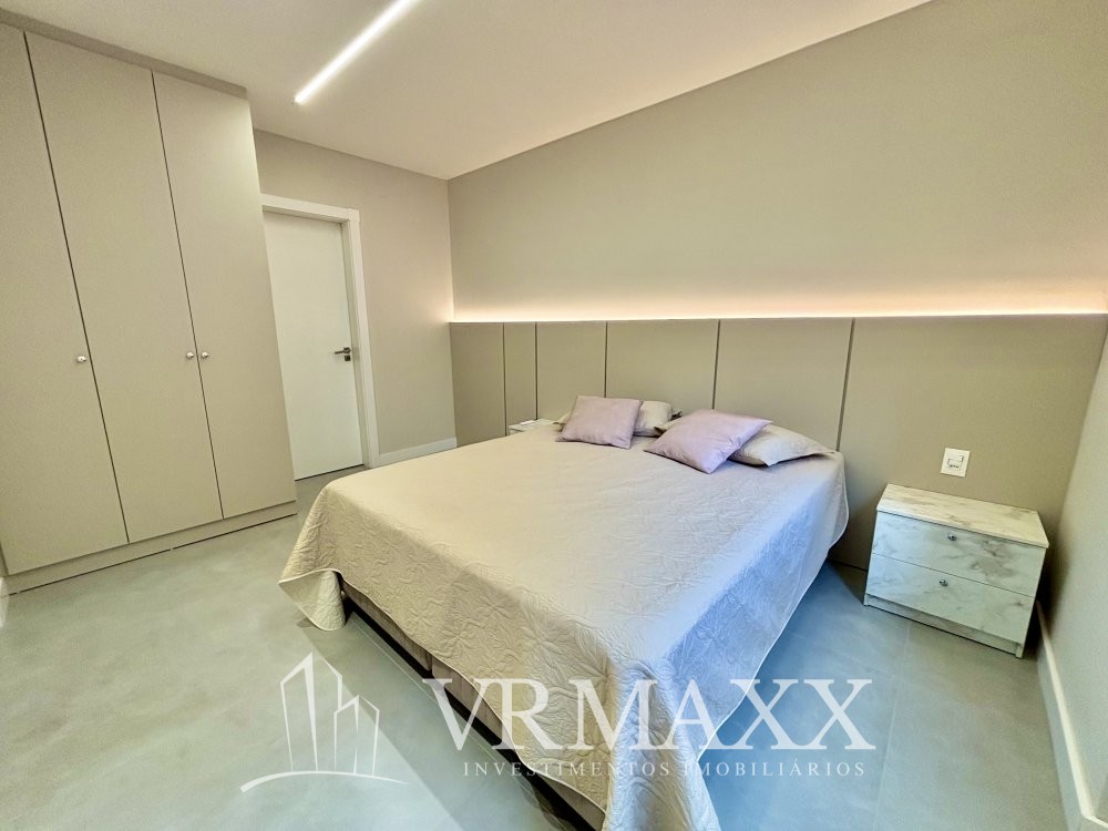 Lindo Apto Garden com Jacuzzi na Praia de Mariscal