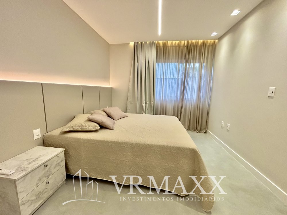 Lindo Apto Garden com Jacuzzi na Praia de Mariscal