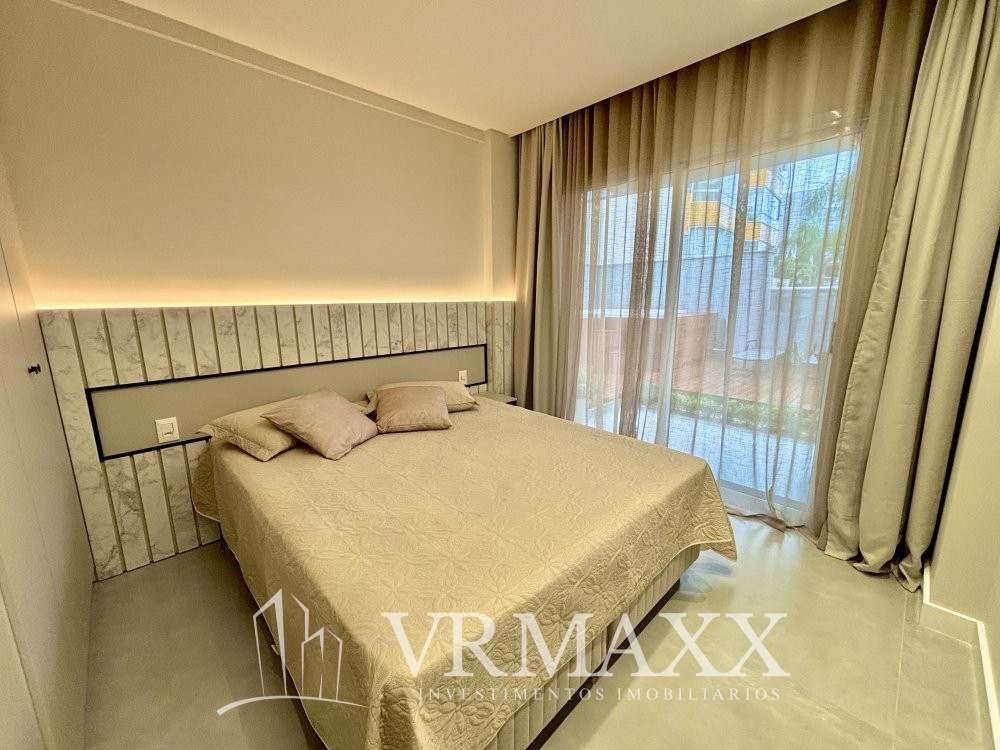 Lindo Apto Garden com Jacuzzi na Praia de Mariscal