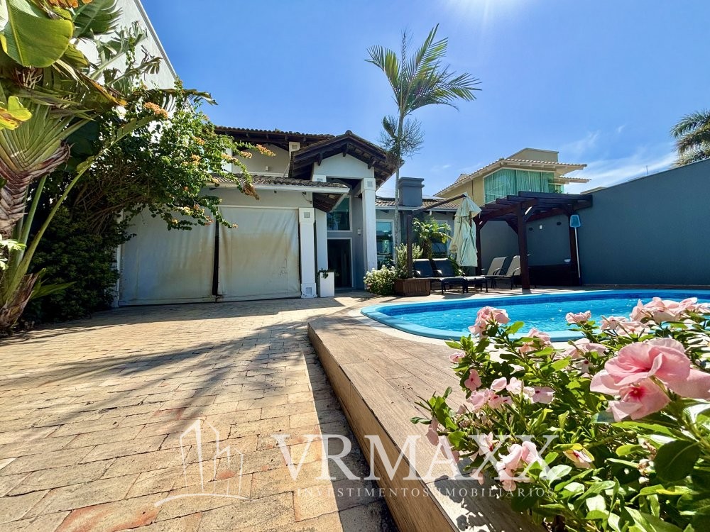 Lindssima Casa com Piscina em Mariscal