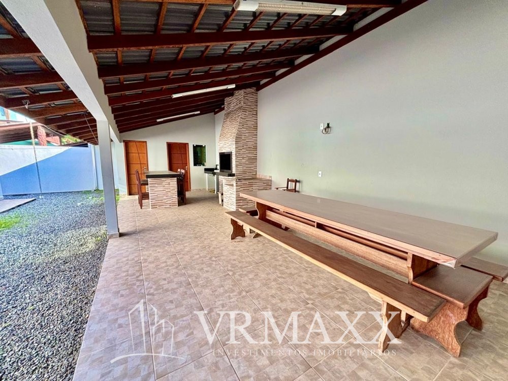 Linda casa mobiliada em Mariscal