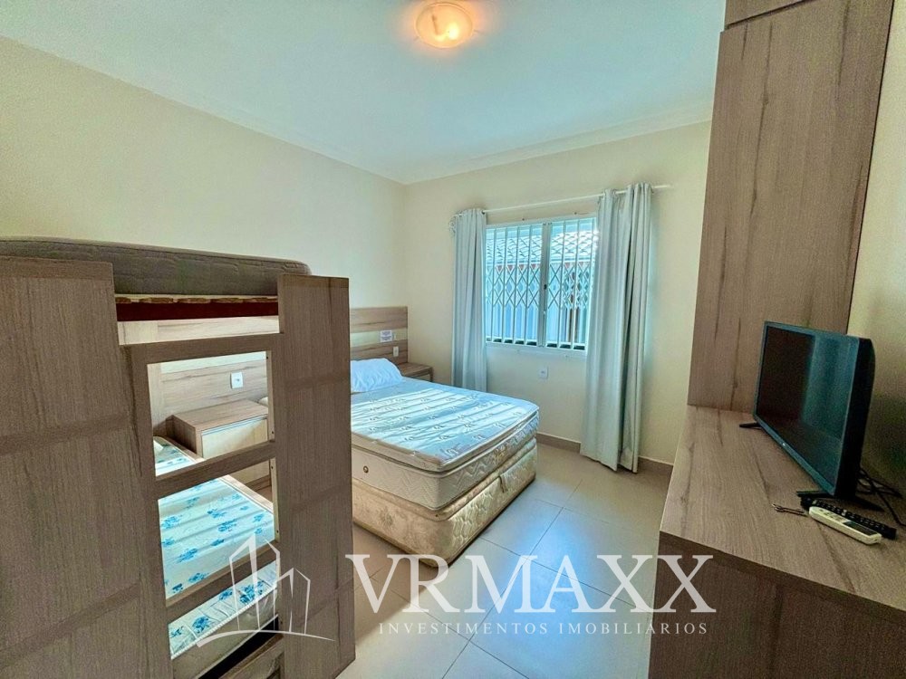 Linda casa mobiliada em Mariscal