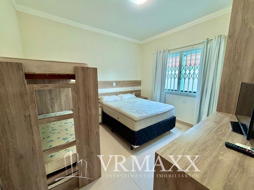 Linda casa mobiliada em Mariscal