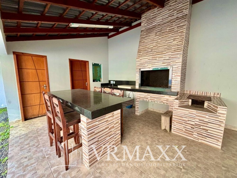 Linda casa mobiliada em Mariscal