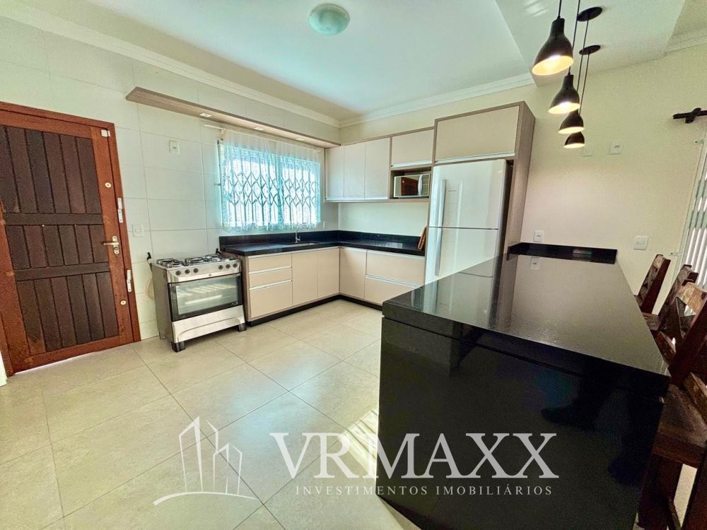 Linda casa mobiliada em Mariscal