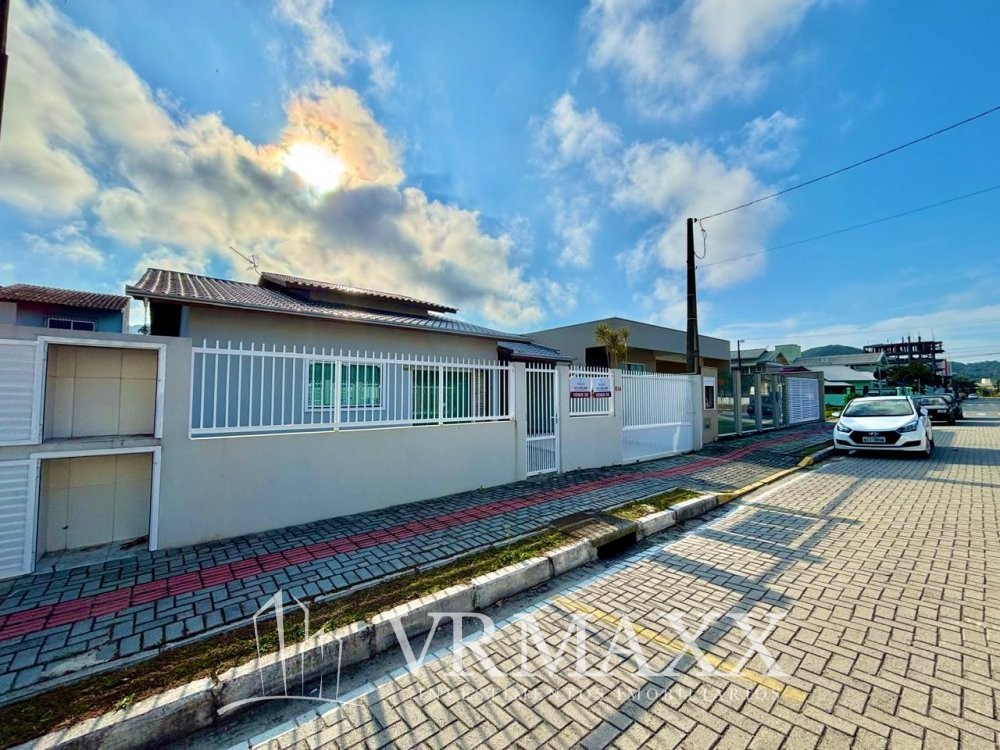 Linda casa mobiliada em Mariscal