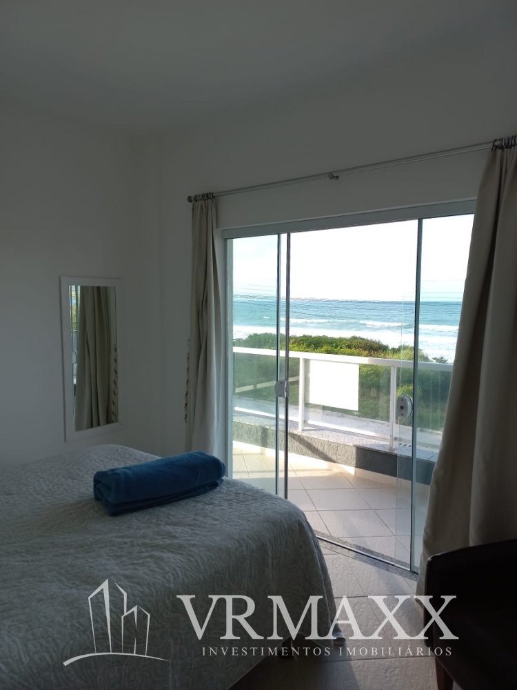 Apartamento p na areia ao Lado do Mar 