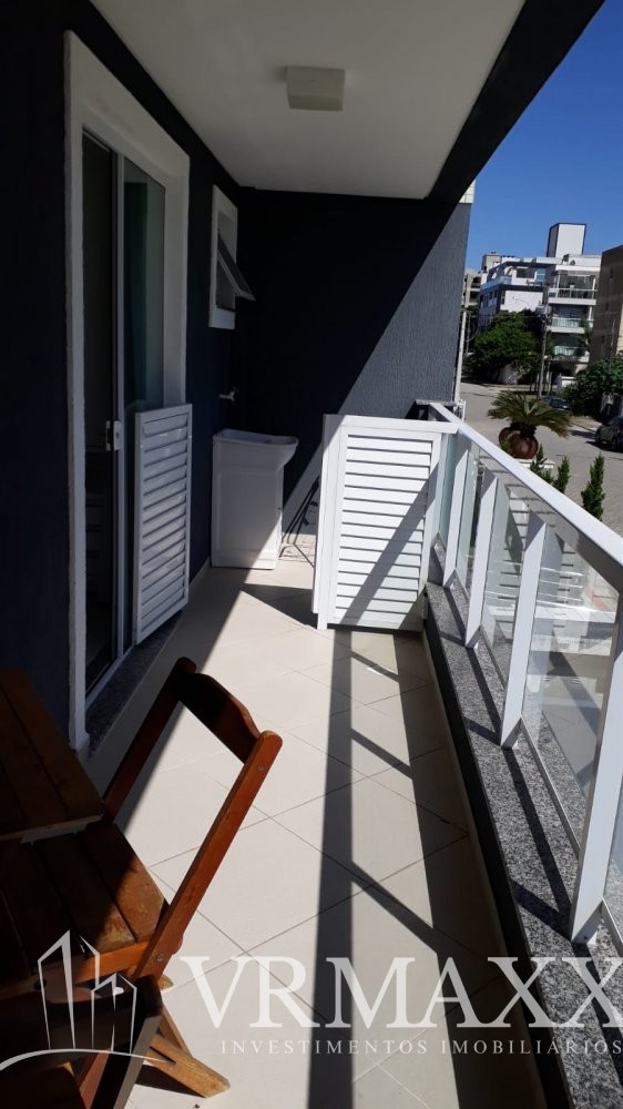 Apto Confortvel e Mobiliado Com Vista Mar 
