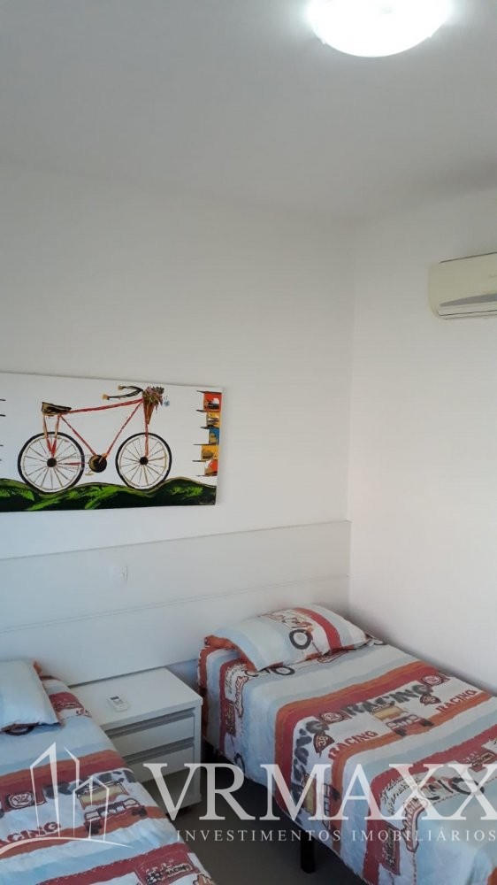 Apto Confortvel e Mobiliado Com Vista Mar 