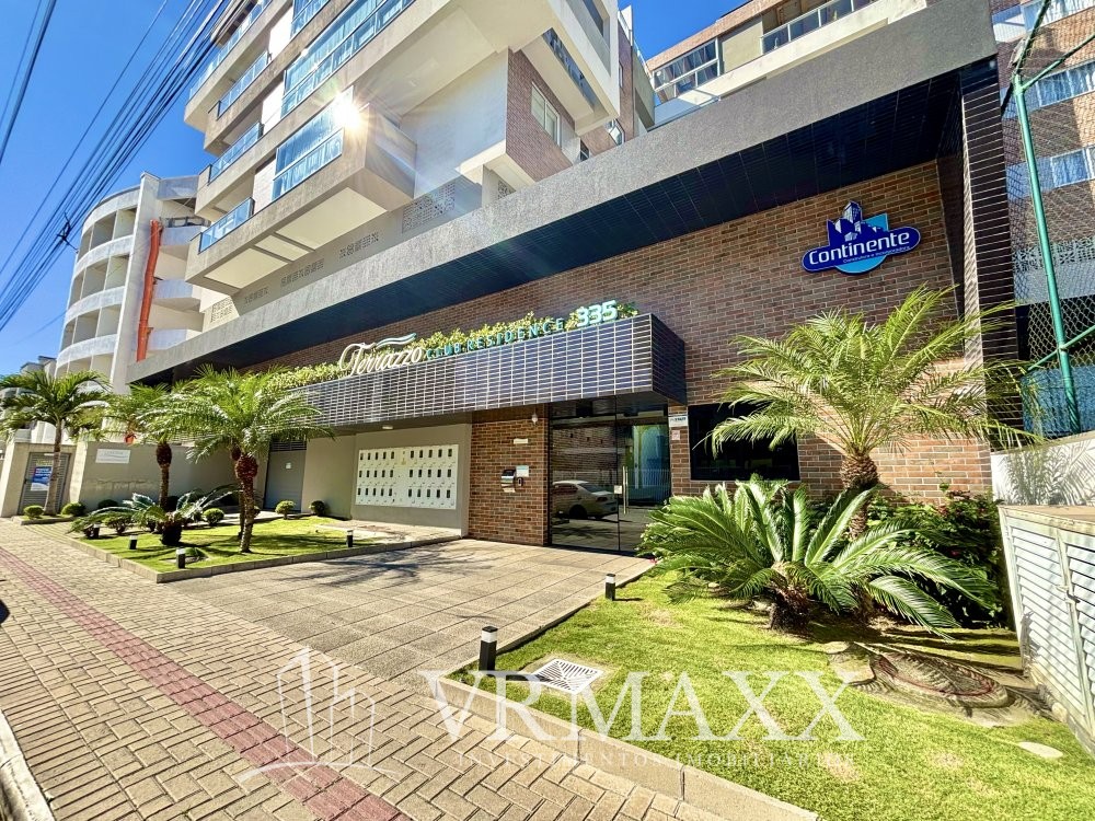 Lindo apartamento em bombas