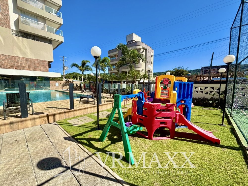 Lindo apartamento em bombas