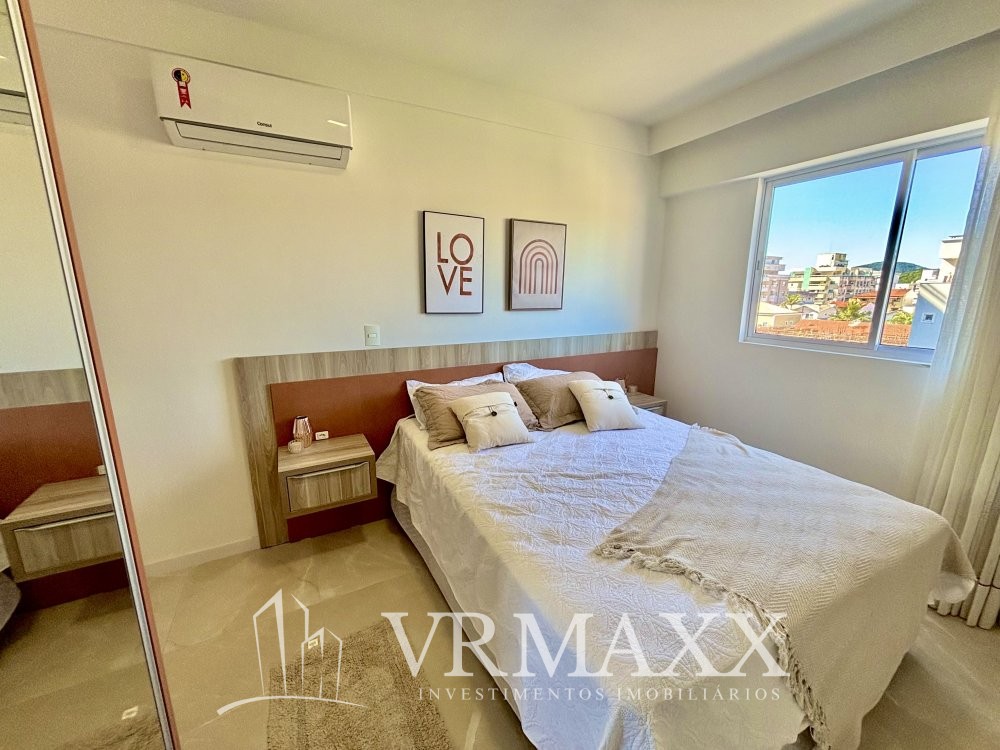 Lindo apartamento em bombas