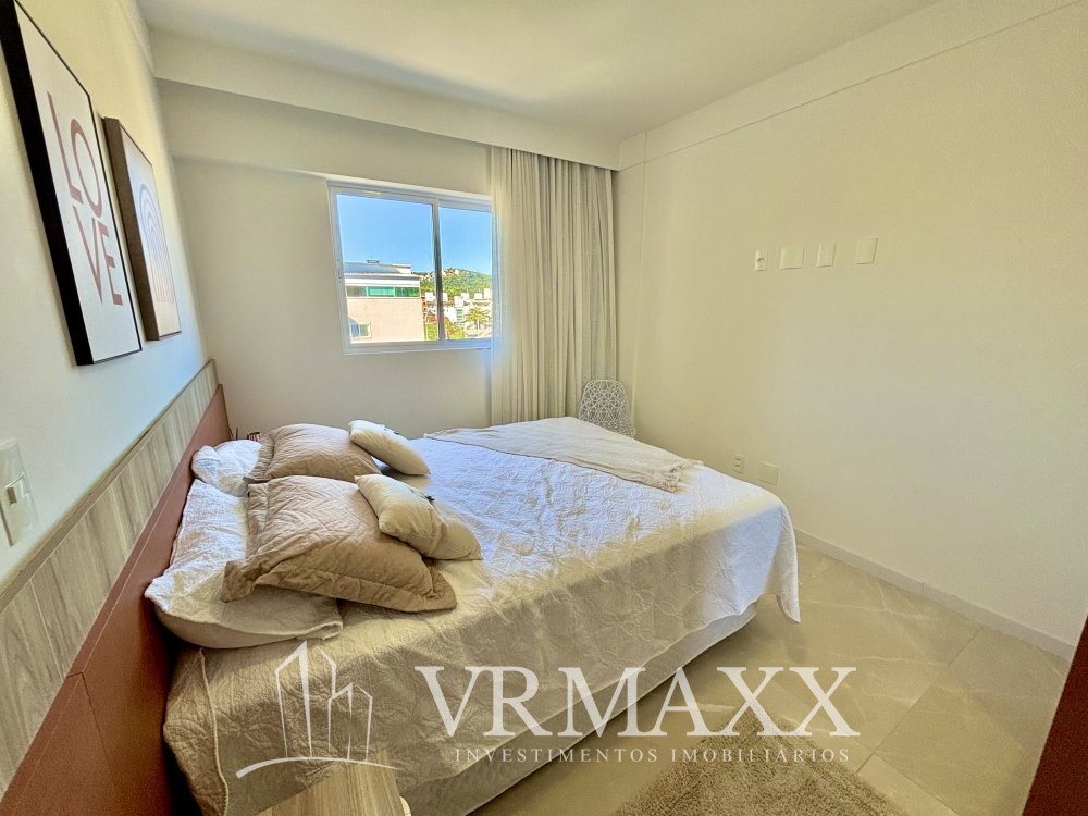 Lindo apartamento em bombas