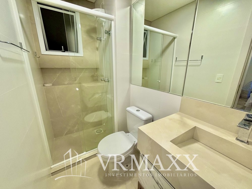 Lindo apartamento em bombas