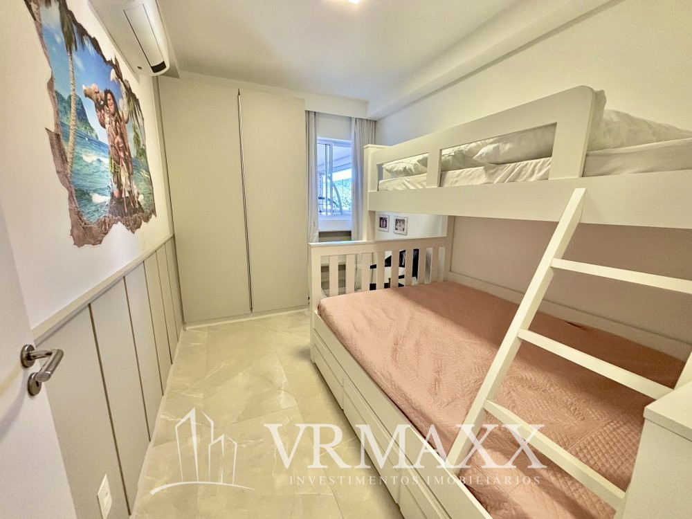 Apartamento em bombas