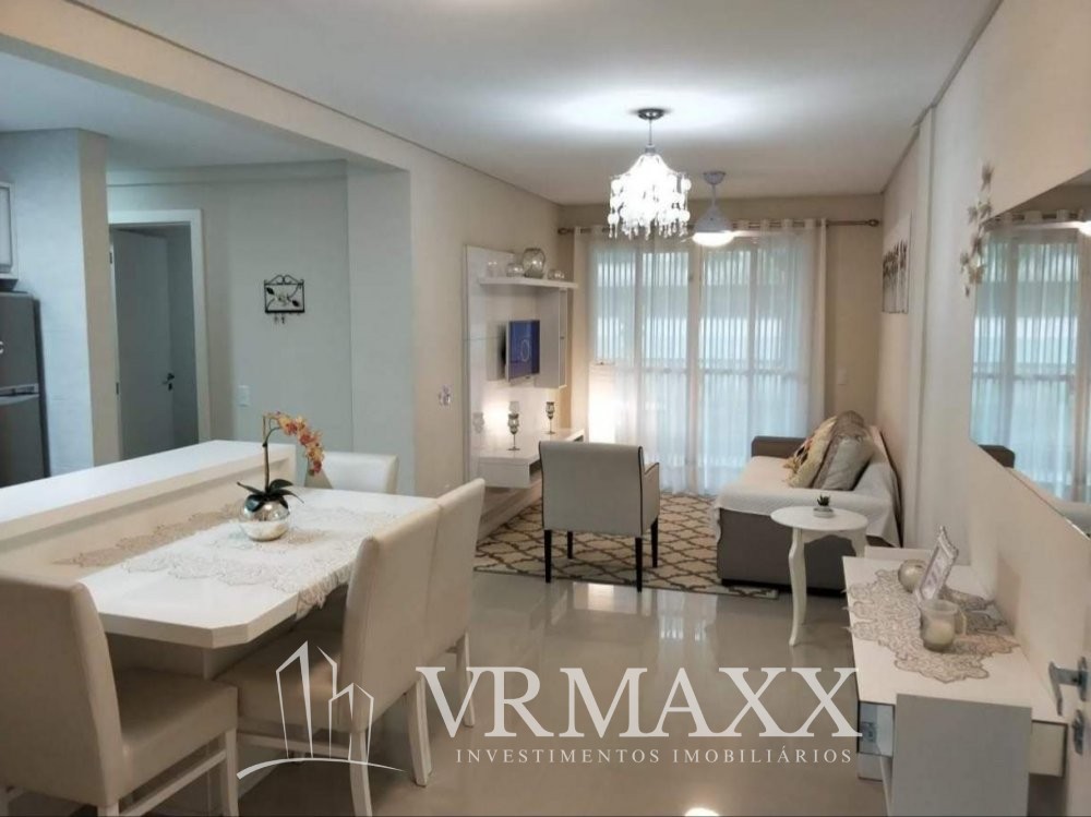 Apartamento em Canto Grande