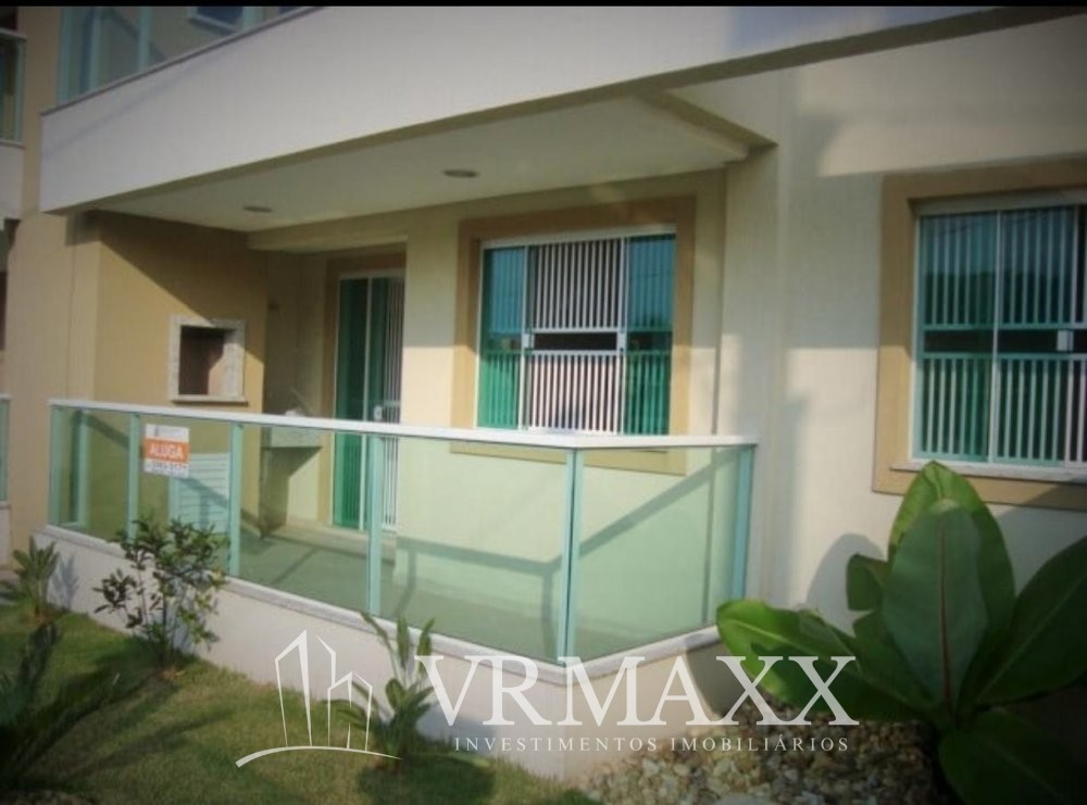 Apartamento em Canto Grande