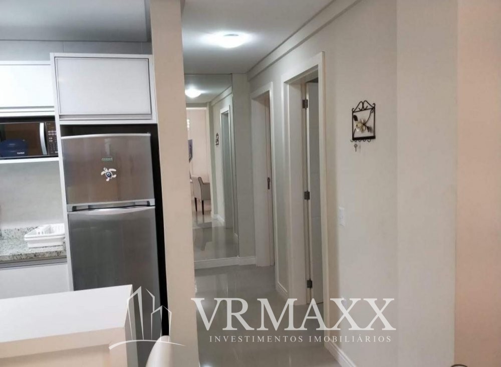 Apartamento em Canto Grande