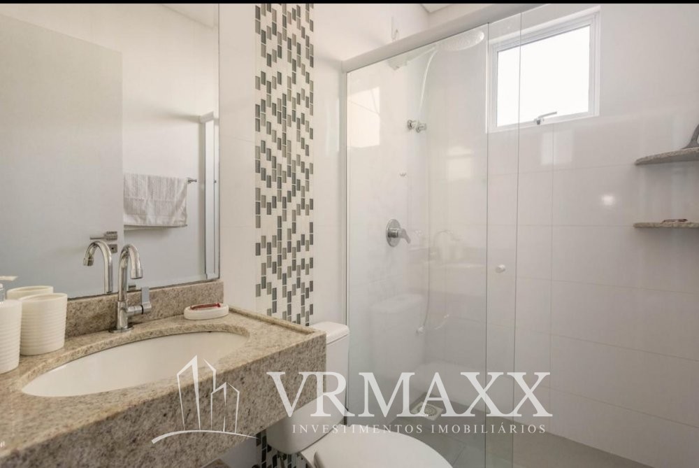 Lindo Apartamento Com Piscina a 80m do Mar