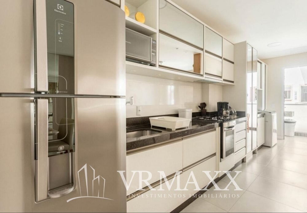 Lindo Apartamento Com Piscina a 80m do Mar