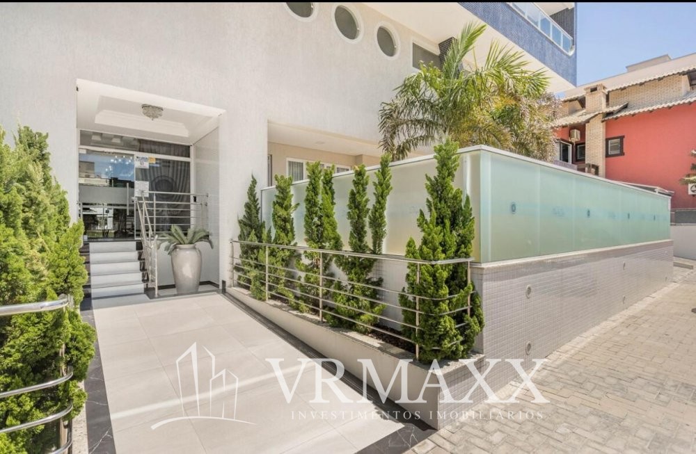 Lindo Apartamento Com Piscina a 80m do Mar