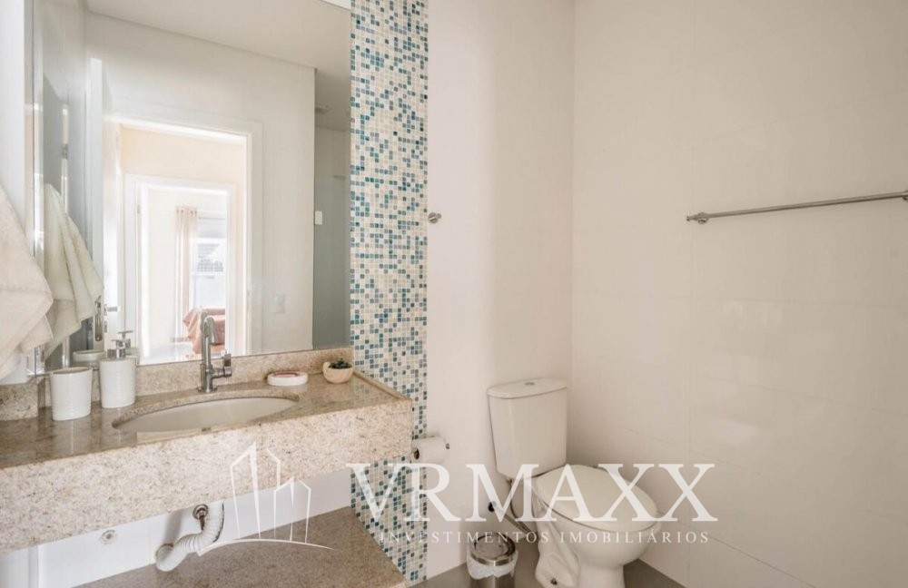 Lindo Apartamento Com Piscina a 80m do Mar