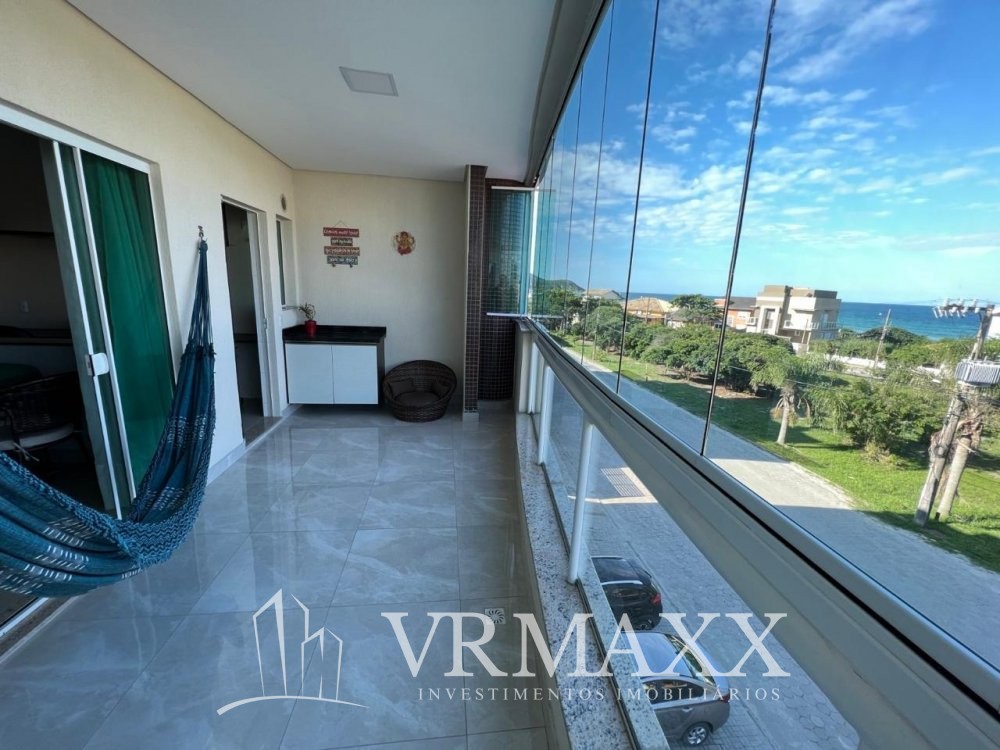 Ampla Cobertura Duplex com Vista Mar em Mariscal