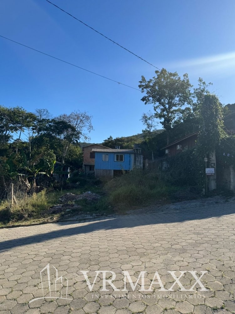 Excelente oportunidade de terreno em zimbros 