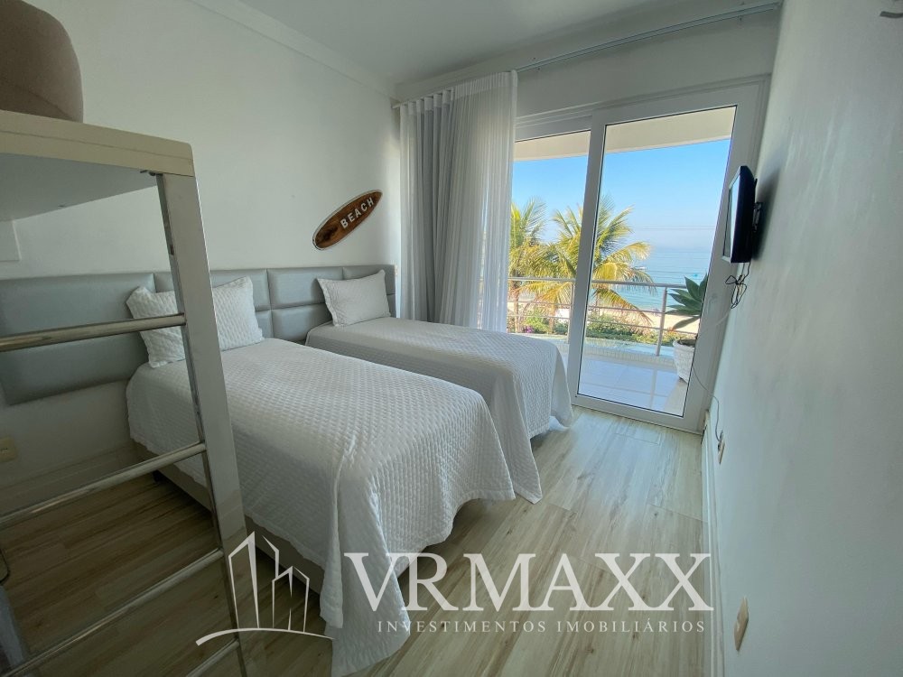 CASA FRENTE MAR
