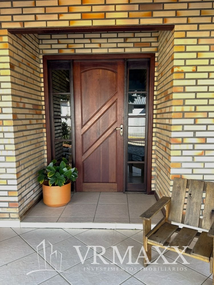 Linda Casa a 500m da Praia Para Sua Famlia