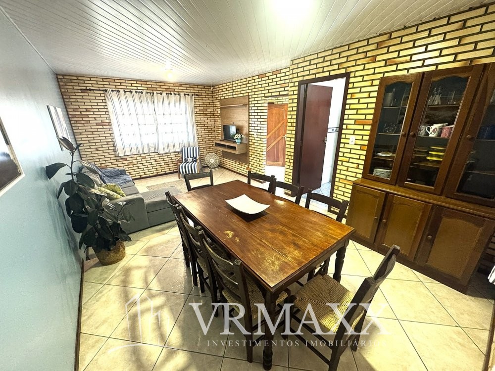 Linda Casa a 500m da Praia Para Sua Famlia