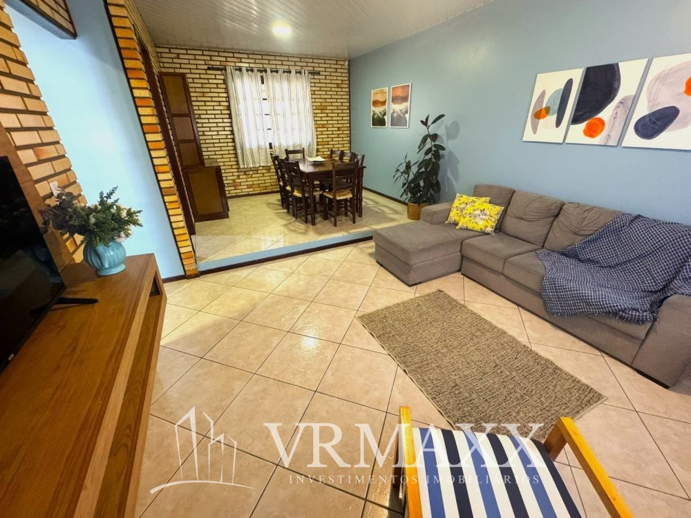 Linda Casa a 500m da Praia Para Sua Famlia