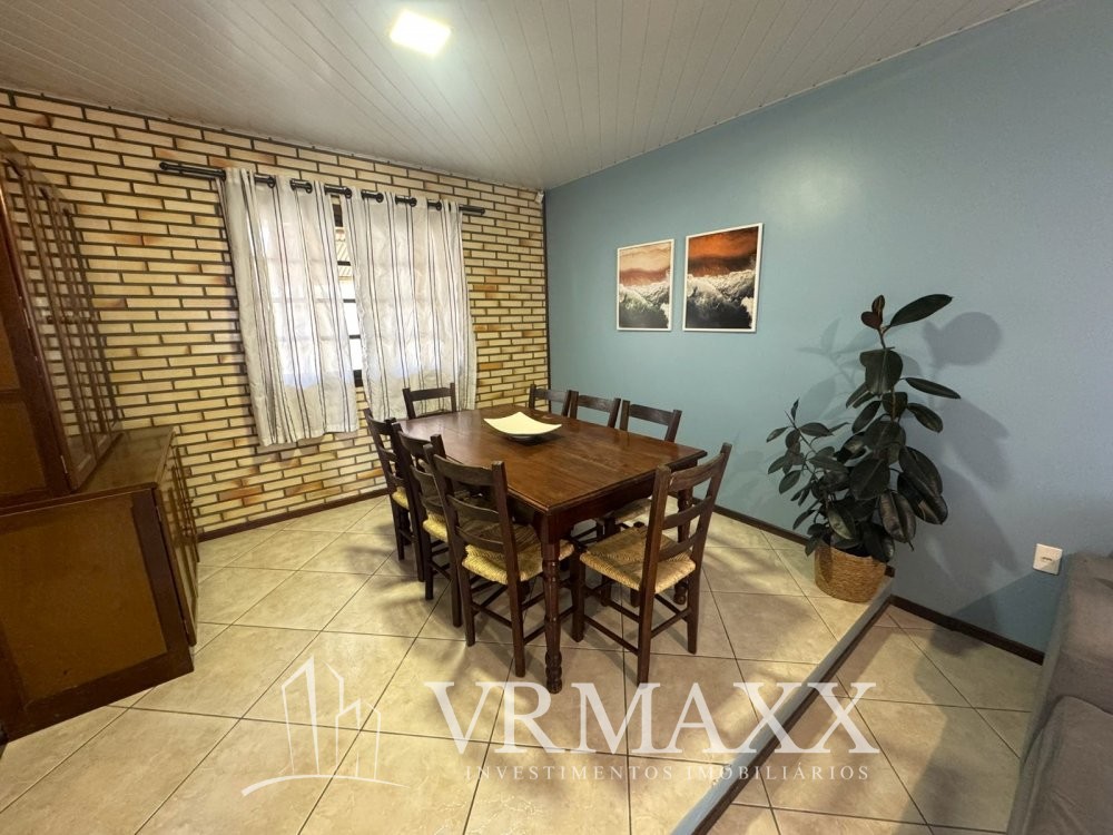 Linda Casa a 500m da Praia Para Sua Famlia