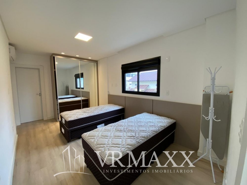 Belo Apartamento em Canto Grande p/  6 Pessoas