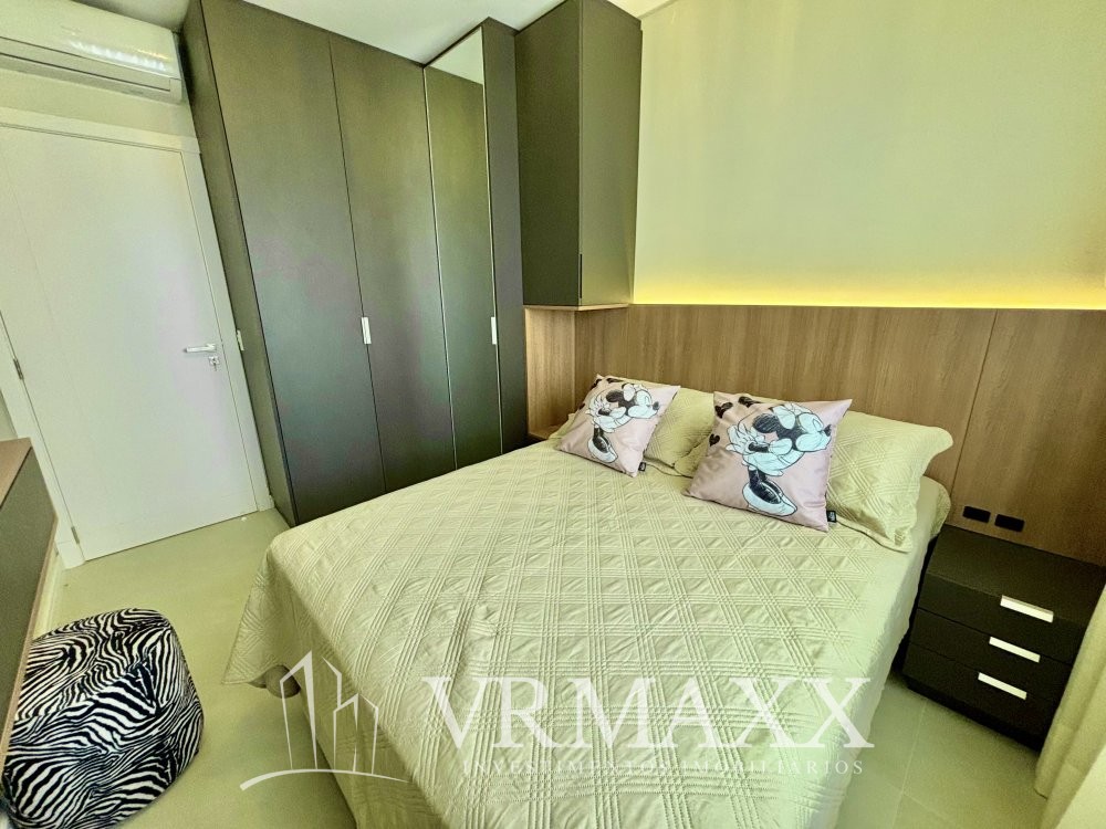 Lindo Apto Mobiliado na Praia de Bombas