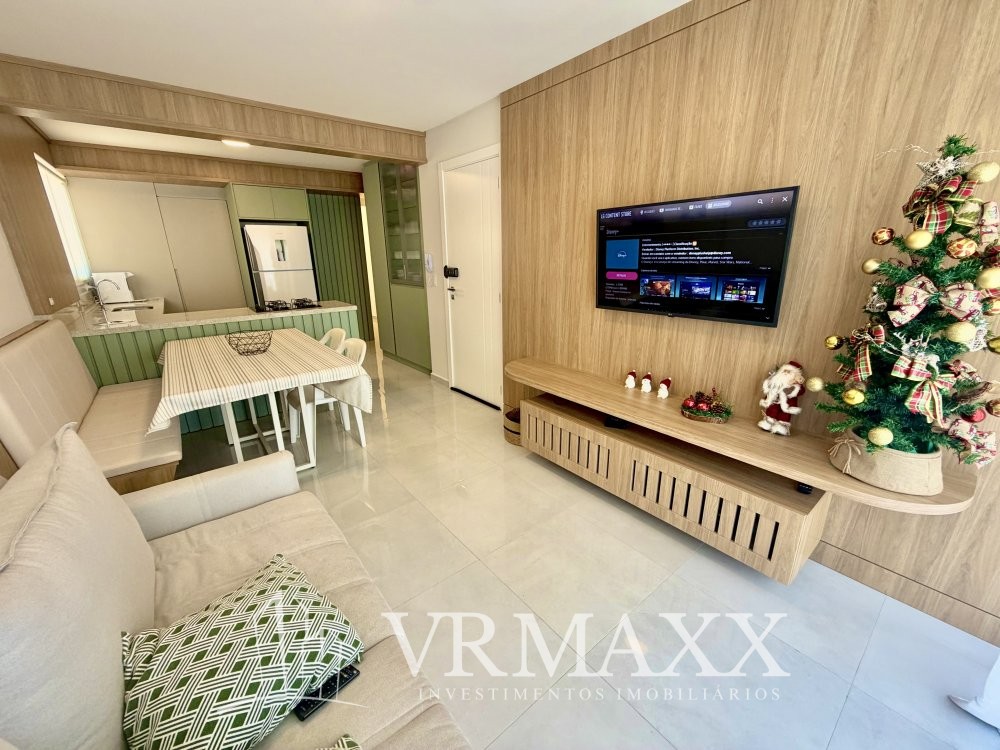 Lind�ssimo Apto com 2 Su�tes em Mariscal