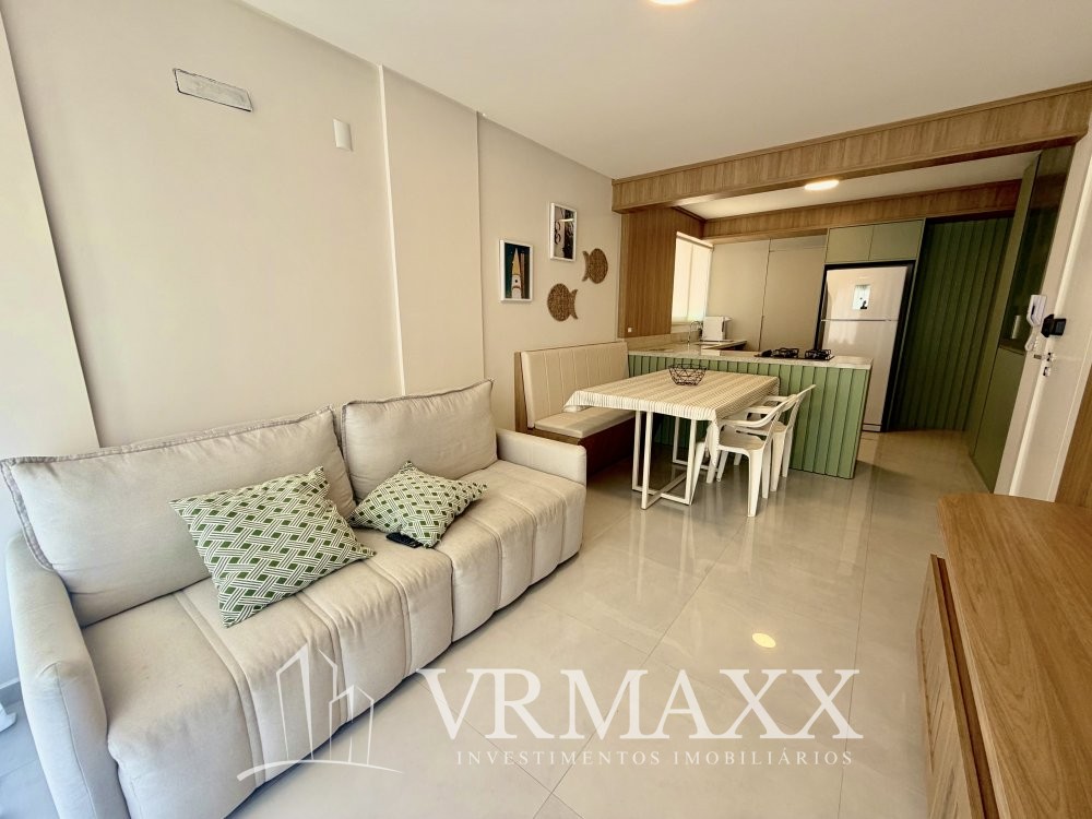 Lind�ssimo Apto com 2 Su�tes em Mariscal