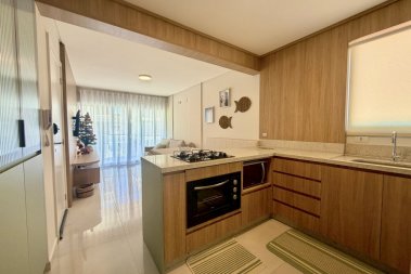 Lind�ssimo Apto com 2 Su�tes em Mariscal